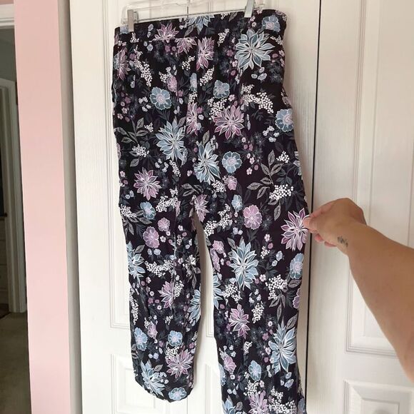Ann Taylor LOFT Floral Lightweight Wide Leg Drawstring Pull On Multi Color Pants - Picture 3 of 10